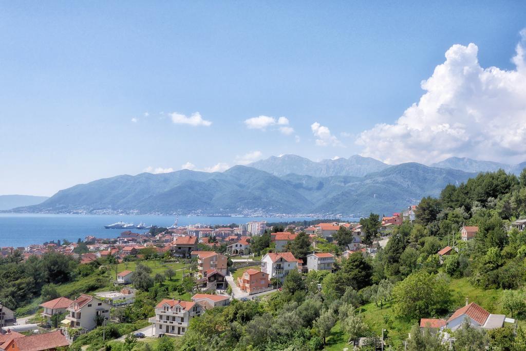Apartments Villa Happy Mrcevac Exterior foto